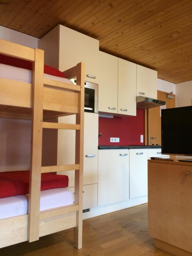 Waeldermetzge Huettenzimmer Und Wohnungen Warth  Exterior photo